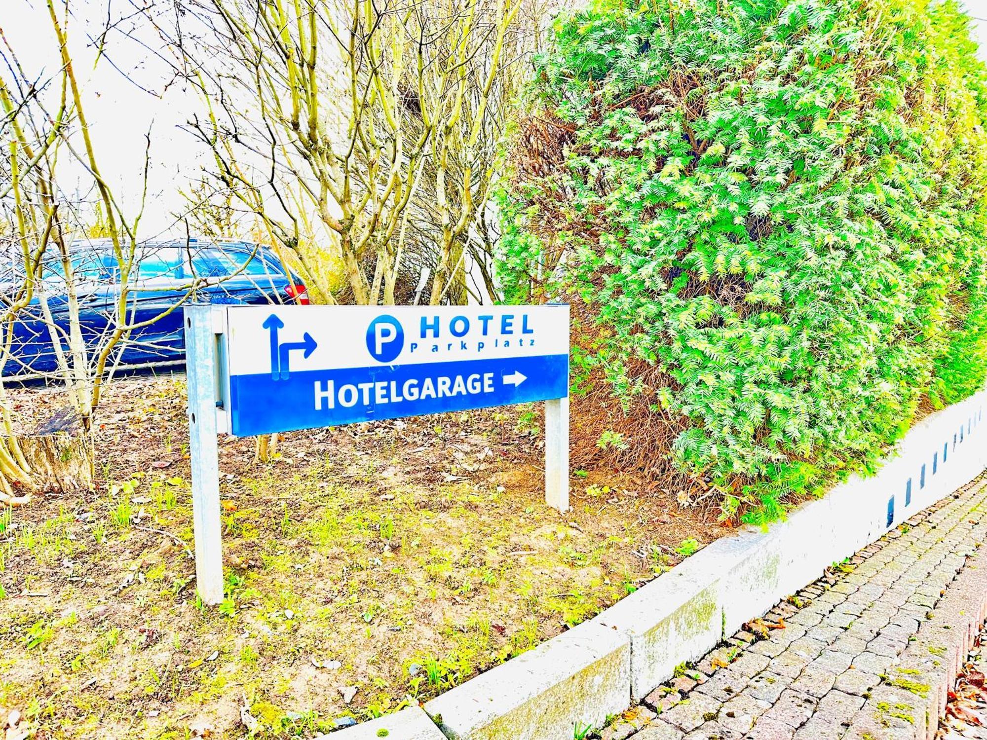 Arthotel Ambassador Wiesbaden - Free Parking Exterior foto